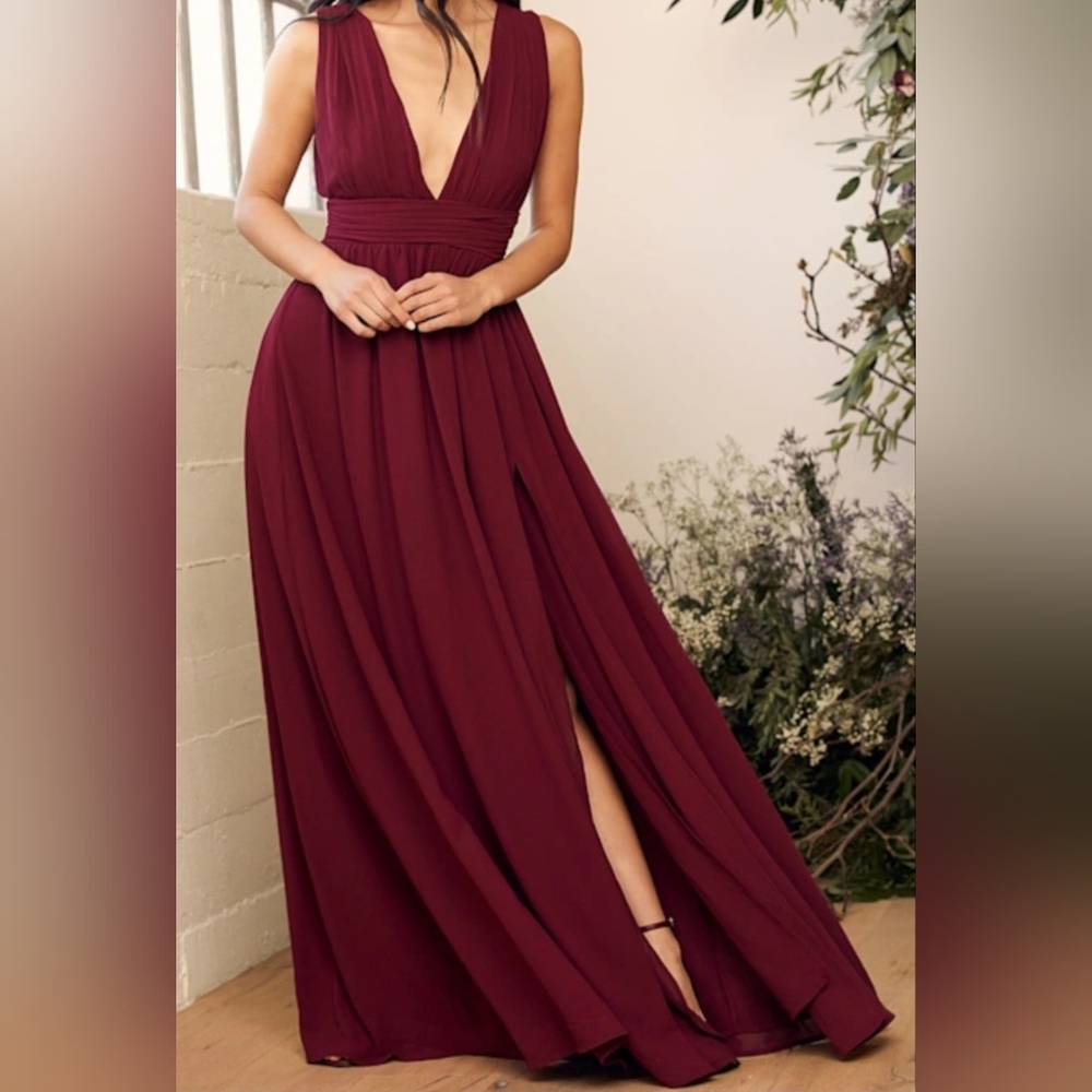 Lulus Heavenly Hues Burgundy Maxi Dress floor-length chiffon Gown SIZE Small NEW